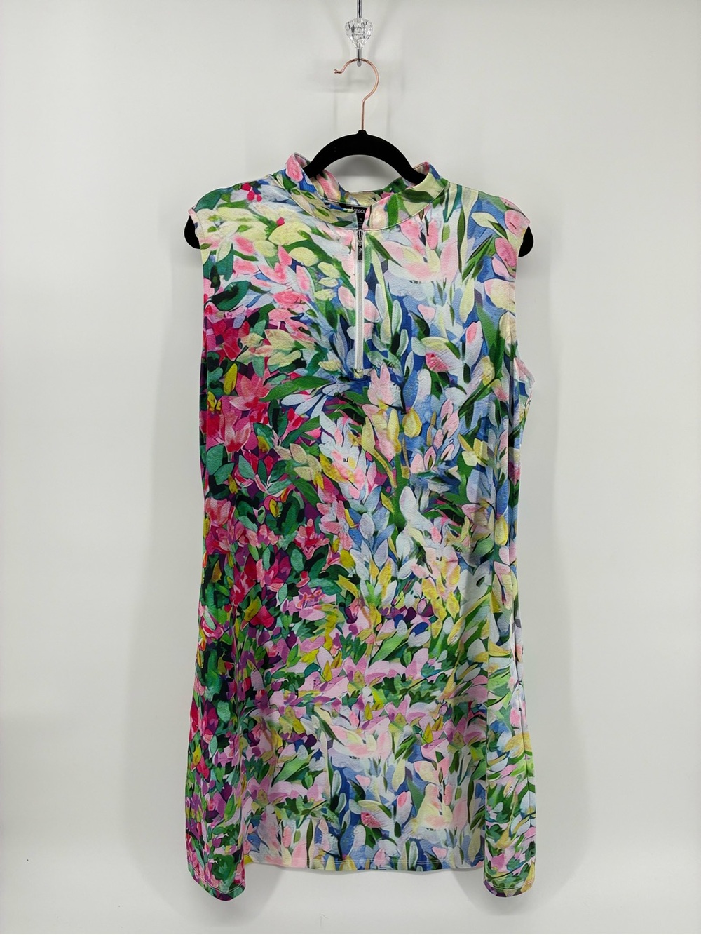 Sleeveless Floral Shift Dress - Multicolor Leaf Print